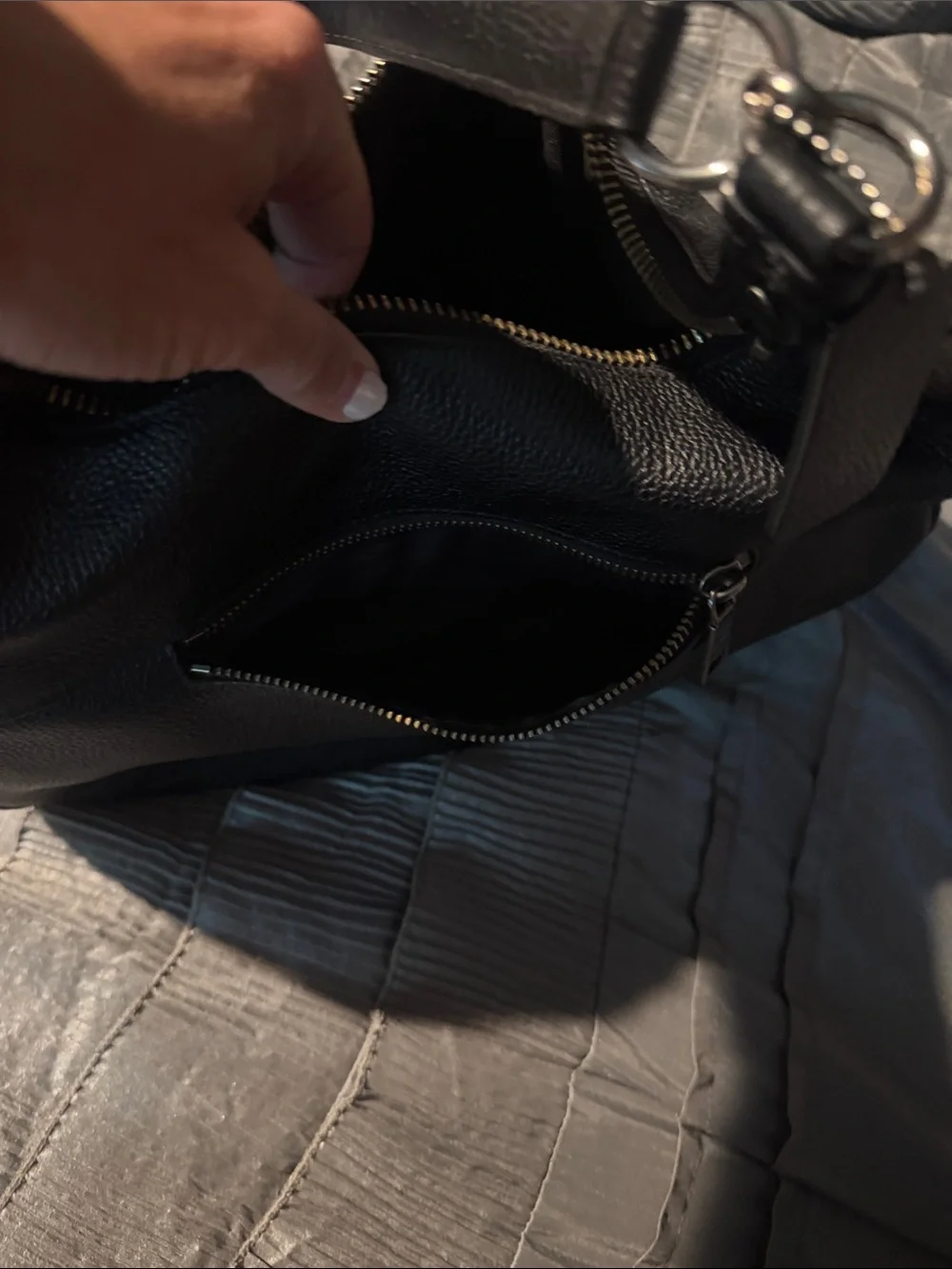 Coach sophisticated black